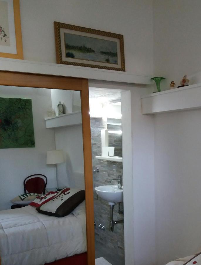 A Casa Di Dora Bed & Breakfast Treviso Bagian luar foto