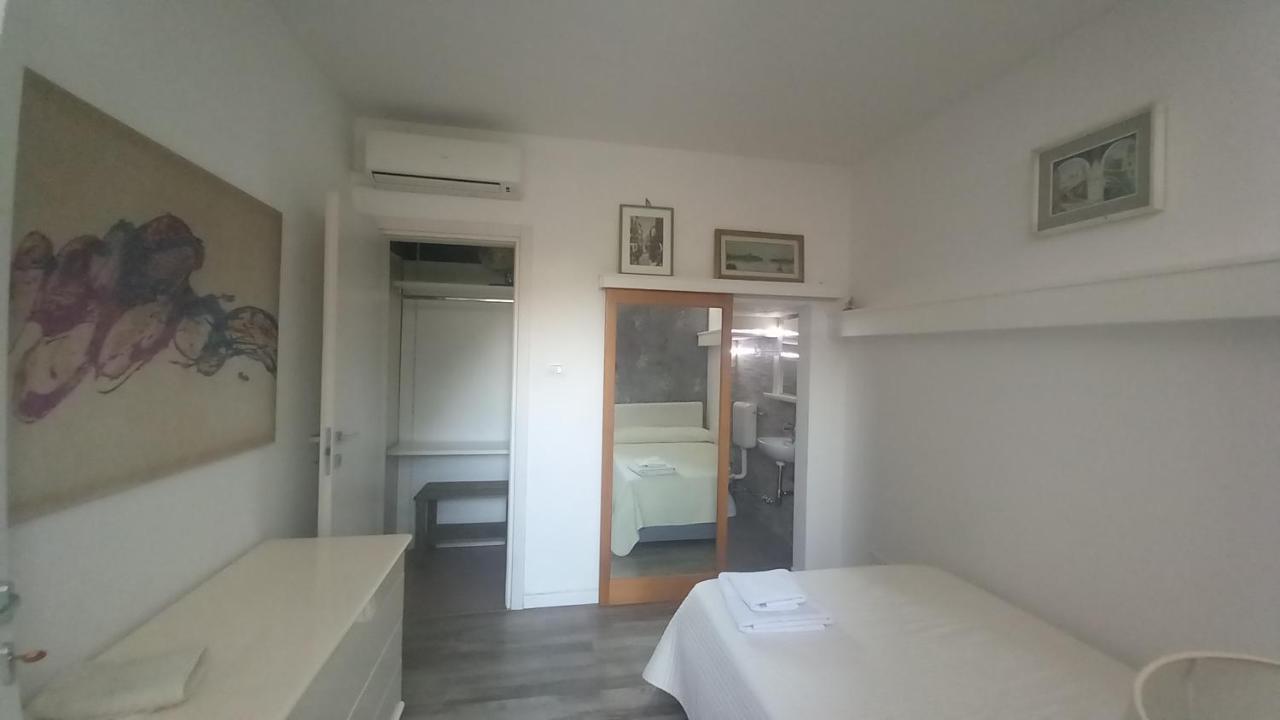 A Casa Di Dora Bed & Breakfast Treviso Bagian luar foto