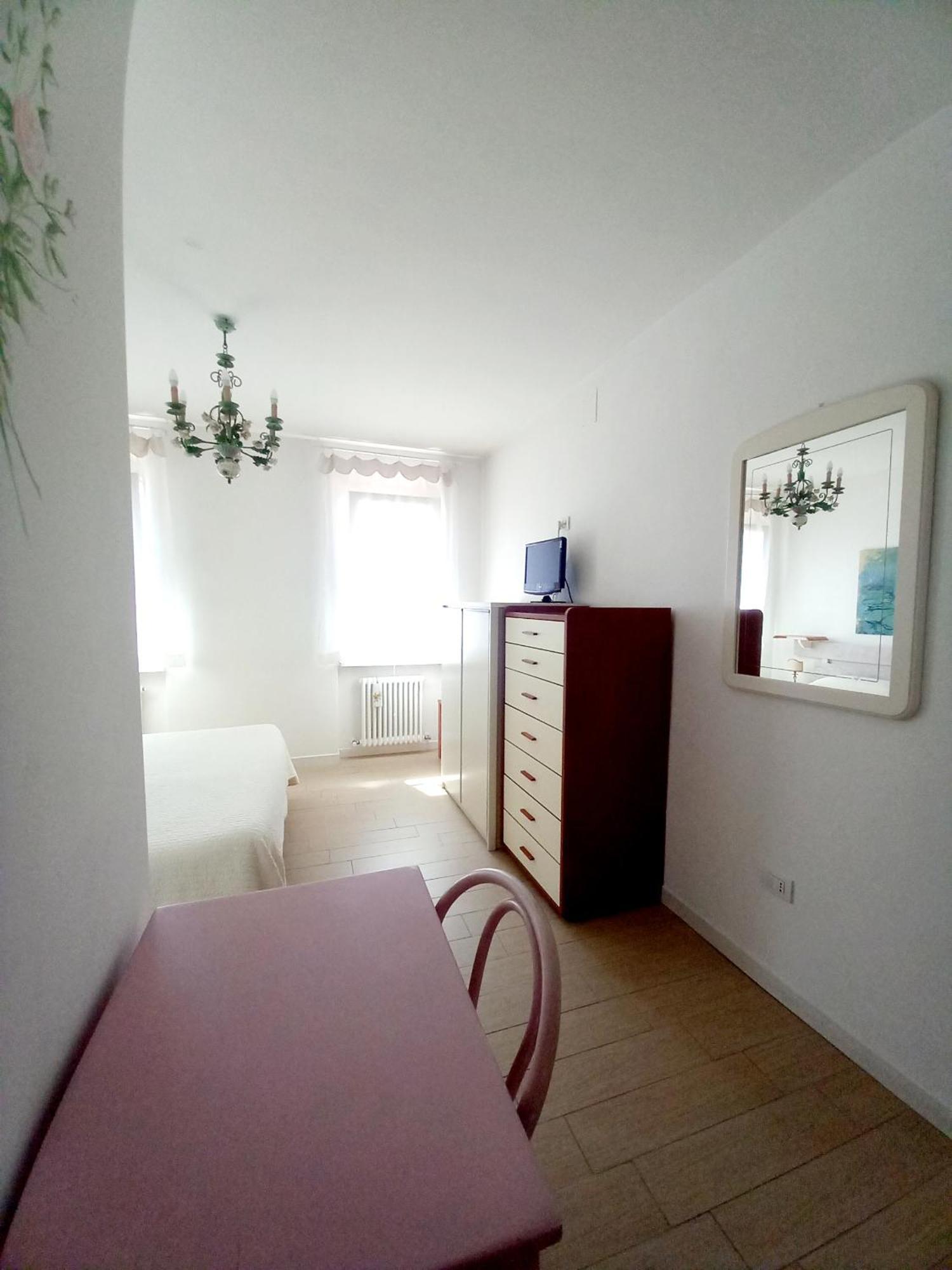 A Casa Di Dora Bed & Breakfast Treviso Bagian luar foto