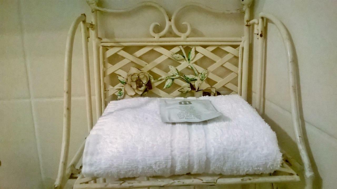 A Casa Di Dora Bed & Breakfast Treviso Bagian luar foto